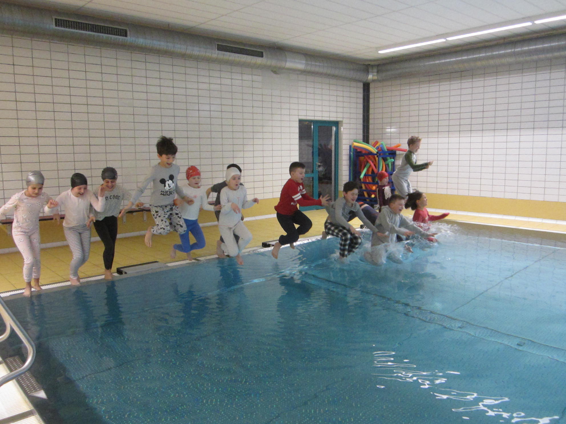 Fasching im Schwimmbad